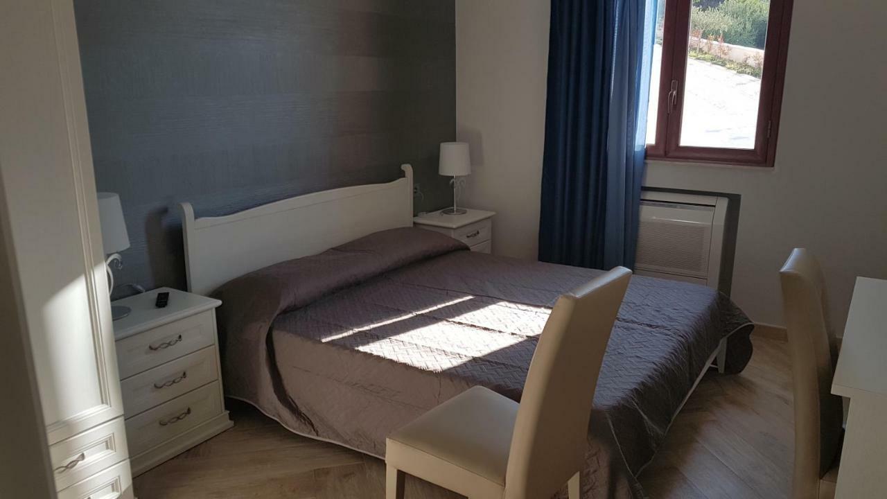 B&B Terrazze Chiaramontane Marina di Palma Bagian luar foto
