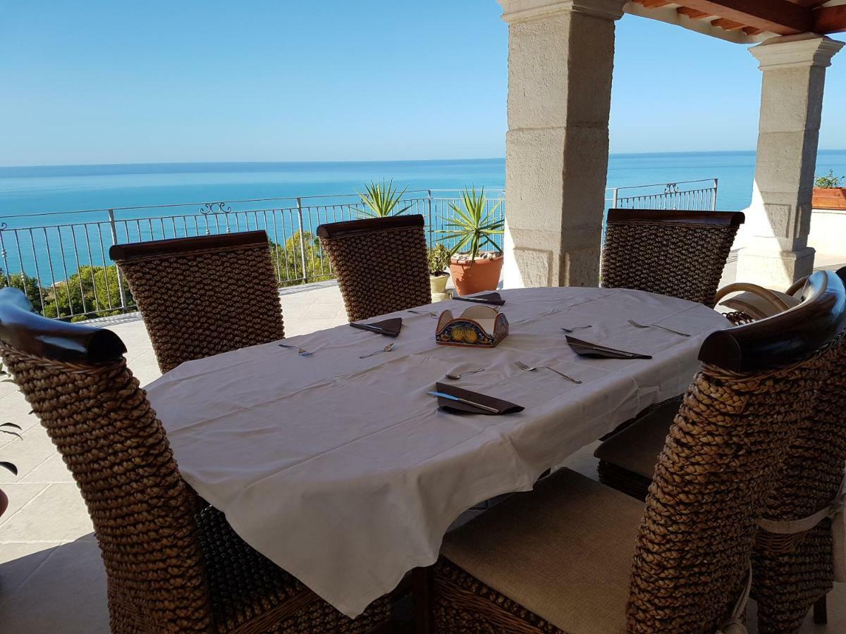 B&B Terrazze Chiaramontane Marina di Palma Bagian luar foto