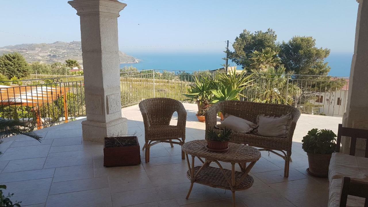 B&B Terrazze Chiaramontane Marina di Palma Bagian luar foto