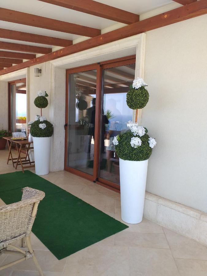 B&B Terrazze Chiaramontane Marina di Palma Bagian luar foto