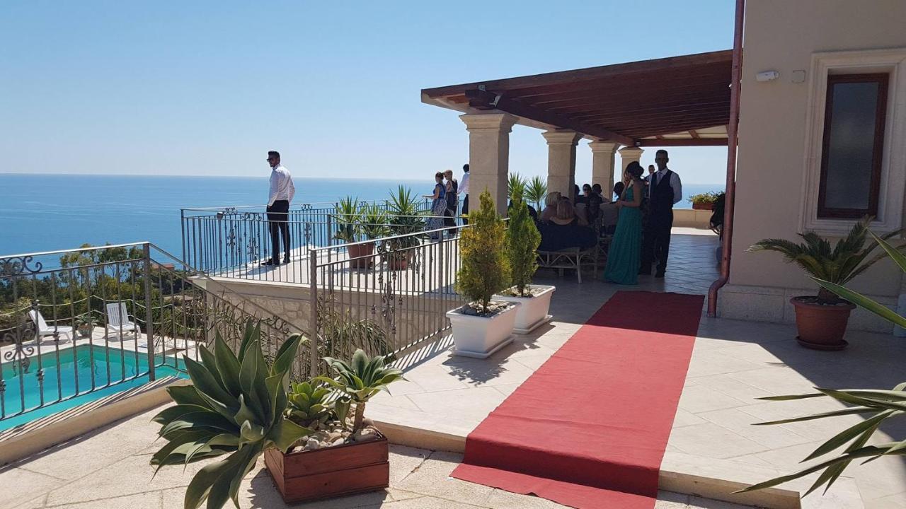 B&B Terrazze Chiaramontane Marina di Palma Bagian luar foto